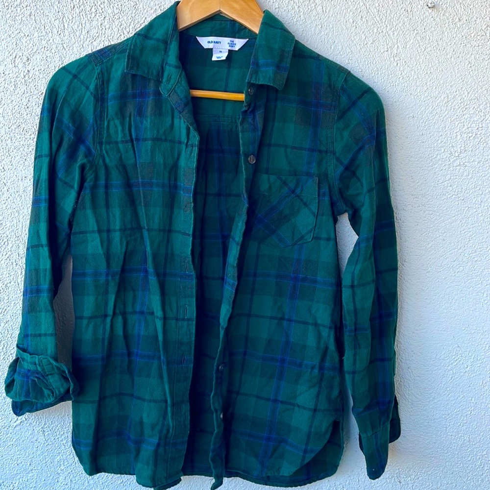 Old navy plaid button down for women